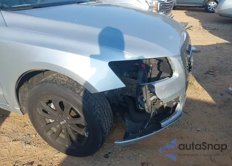 2014 Audi Q5 2.0T Premium from USA, damaged, VIN WA1LFAFP7EA024149